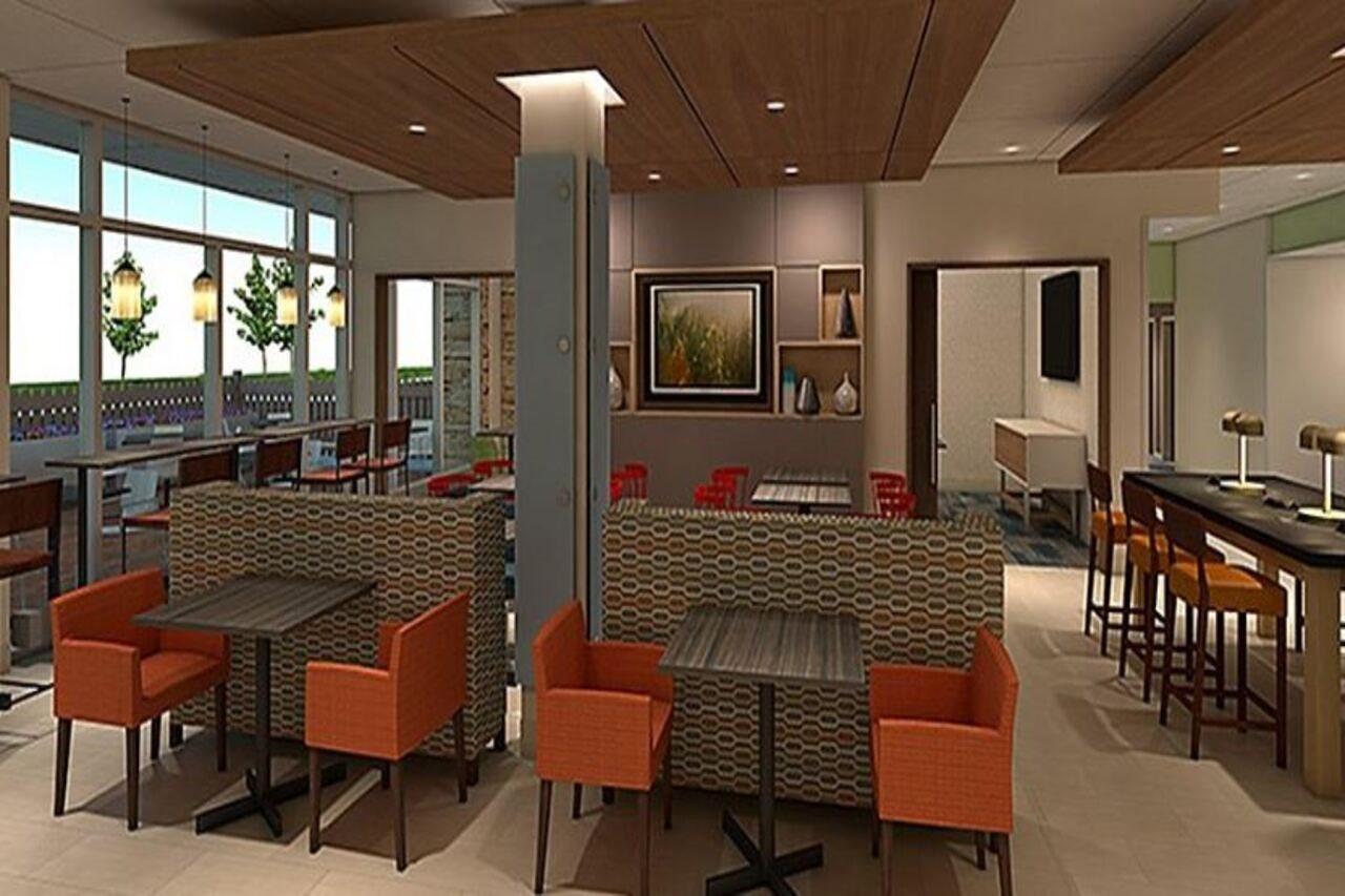 Holiday Inn Express & Suites - Staunton By Ihg Buitenkant foto